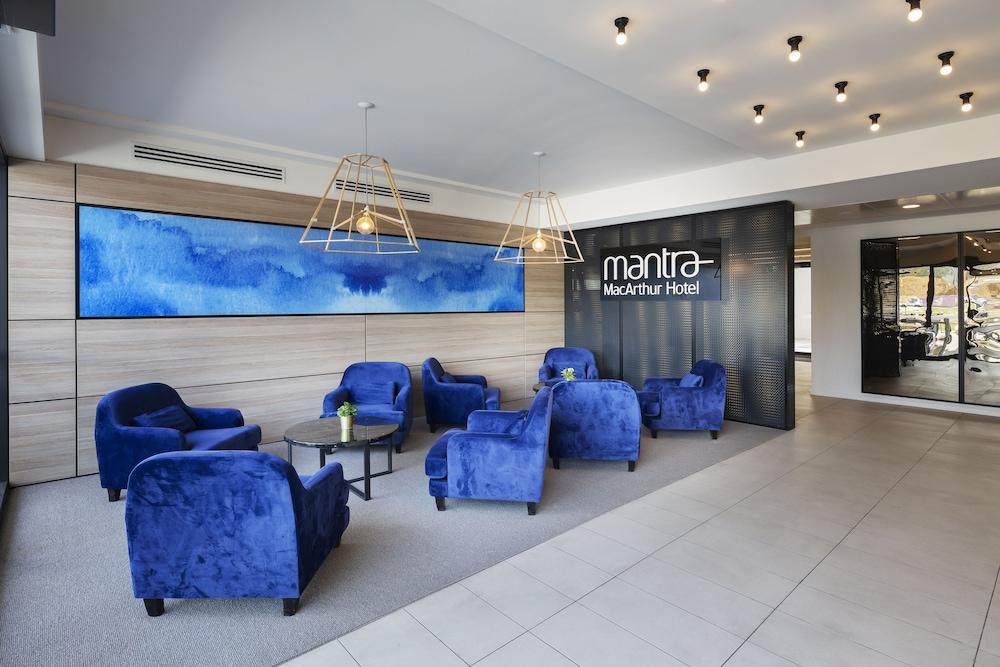 Mantra Macarthur Hotel Canberra Exterior foto